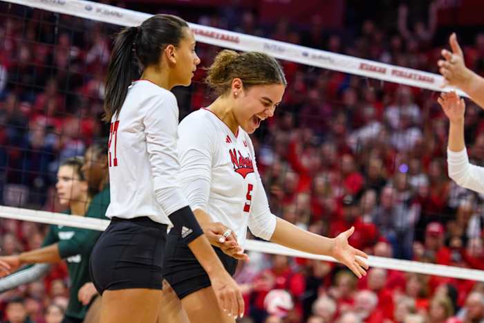 13_Bekka Allick_VB vs Michigan State 1013